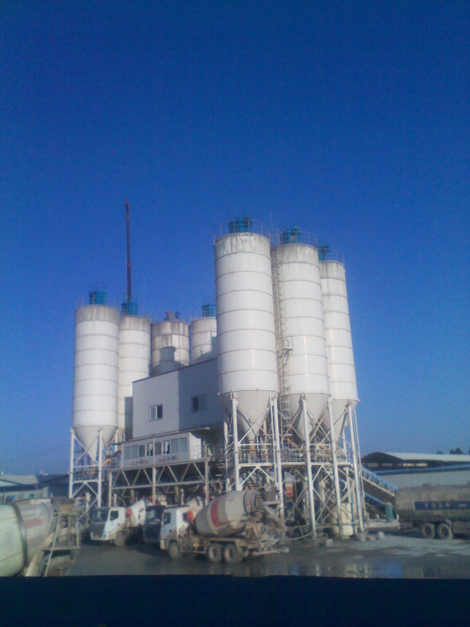 供應云南工廠除塵器 高效環(huán)保設備助力綠色生產